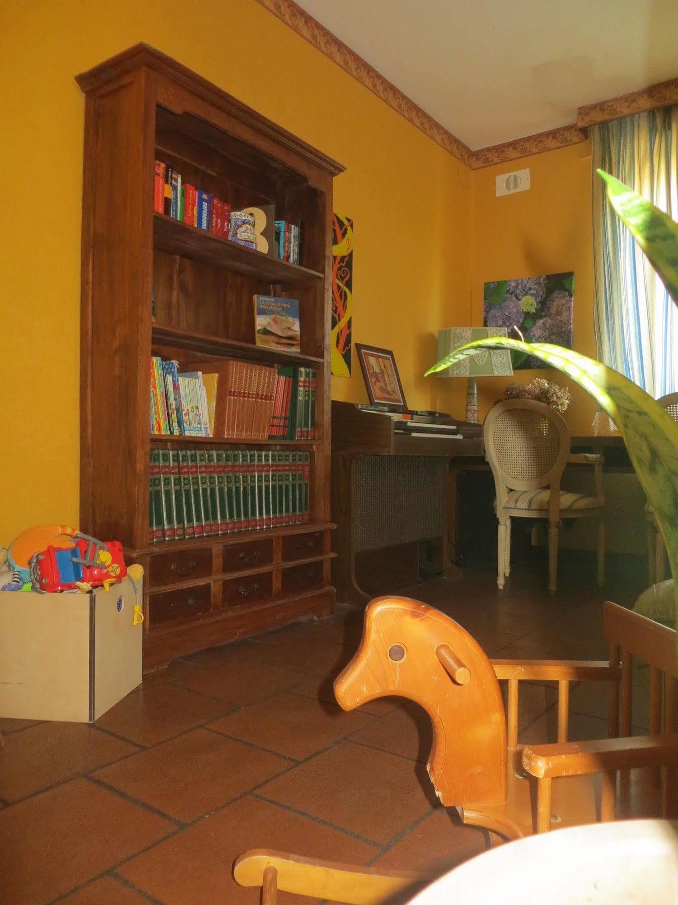 צ'יביטאנובה מארקה Hotel Girasole מראה חיצוני תמונה